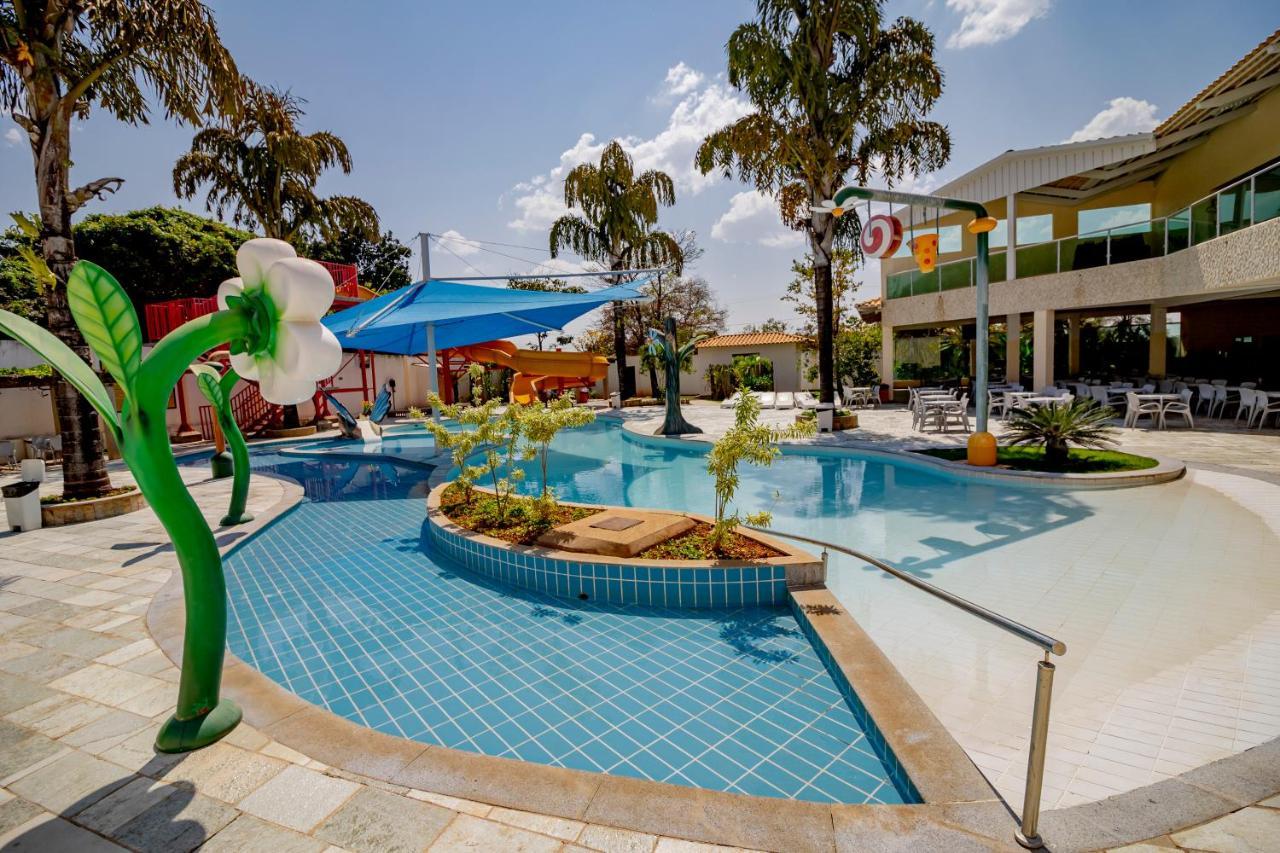 Diroma Resort Com Um Dia No Acqua Park Калдас-Новас Экстерьер фото