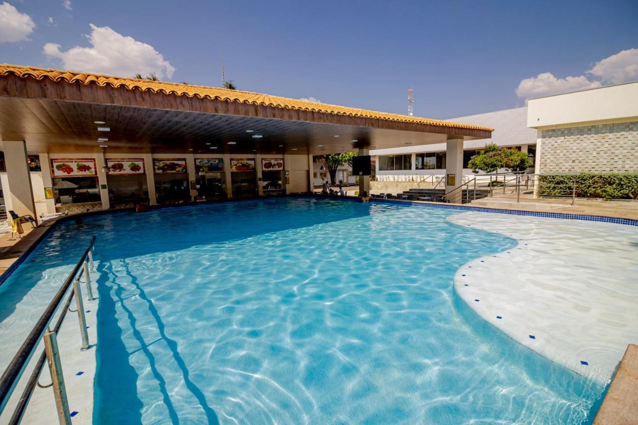 Diroma Resort Com Um Dia No Acqua Park Калдас-Новас Экстерьер фото