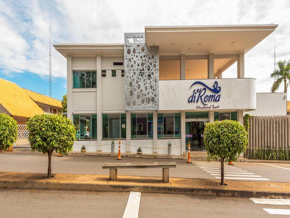 Diroma Resort Com Um Dia No Acqua Park Калдас-Новас Экстерьер фото