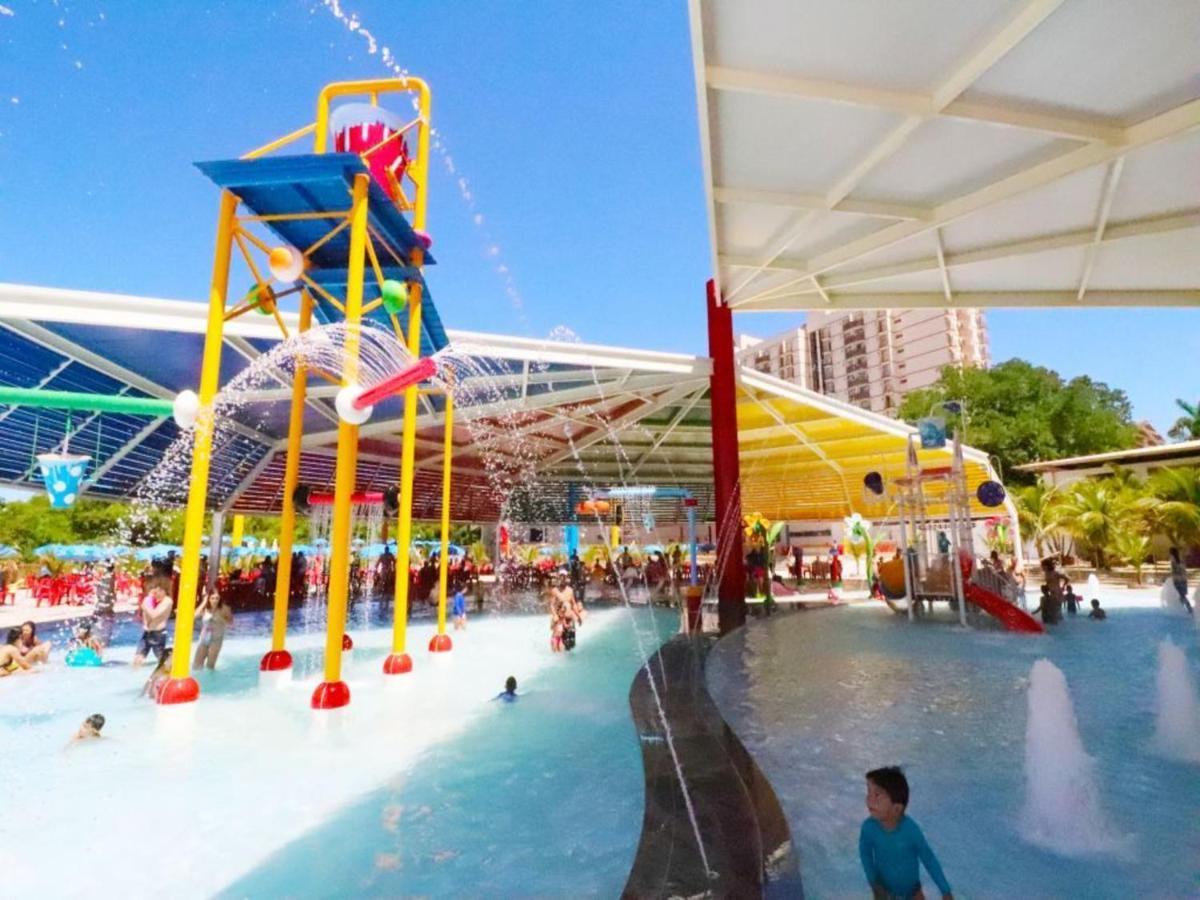 Diroma Resort Com Um Dia No Acqua Park Калдас-Новас Экстерьер фото